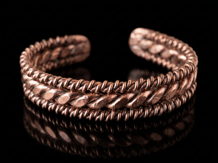 Brazalete de Cobre Escudo de Venus · Tensor Argentina